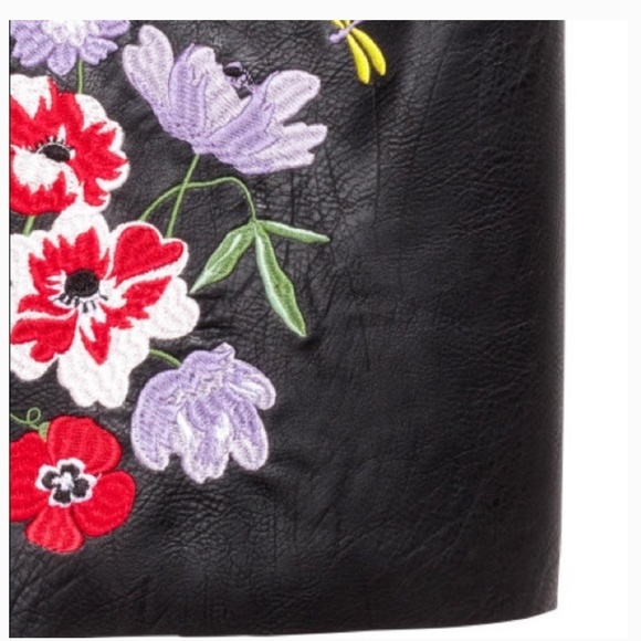 H&M Embroidered Mini - Picture 2 of 3